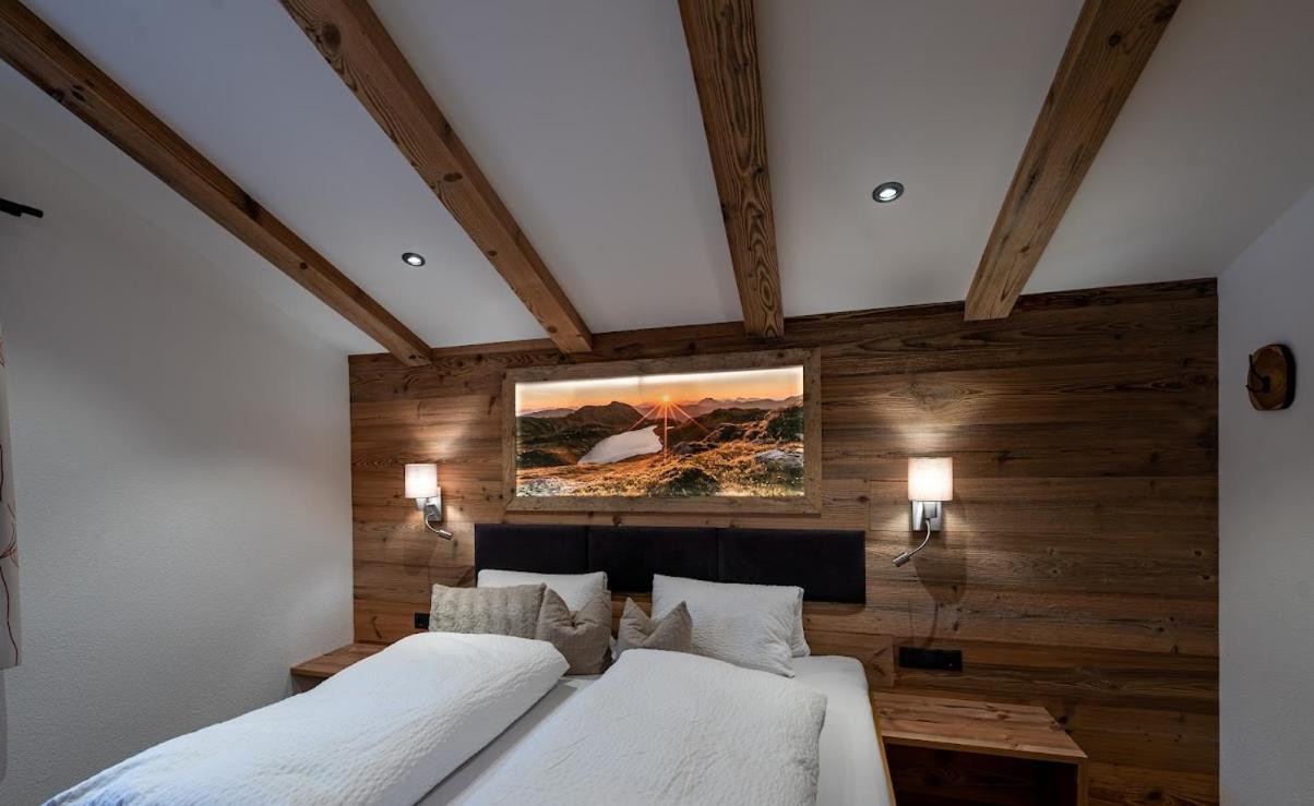 Haus Gisela Guest house Oetz