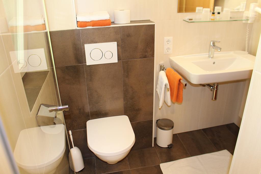 Haus Gisela Guest house